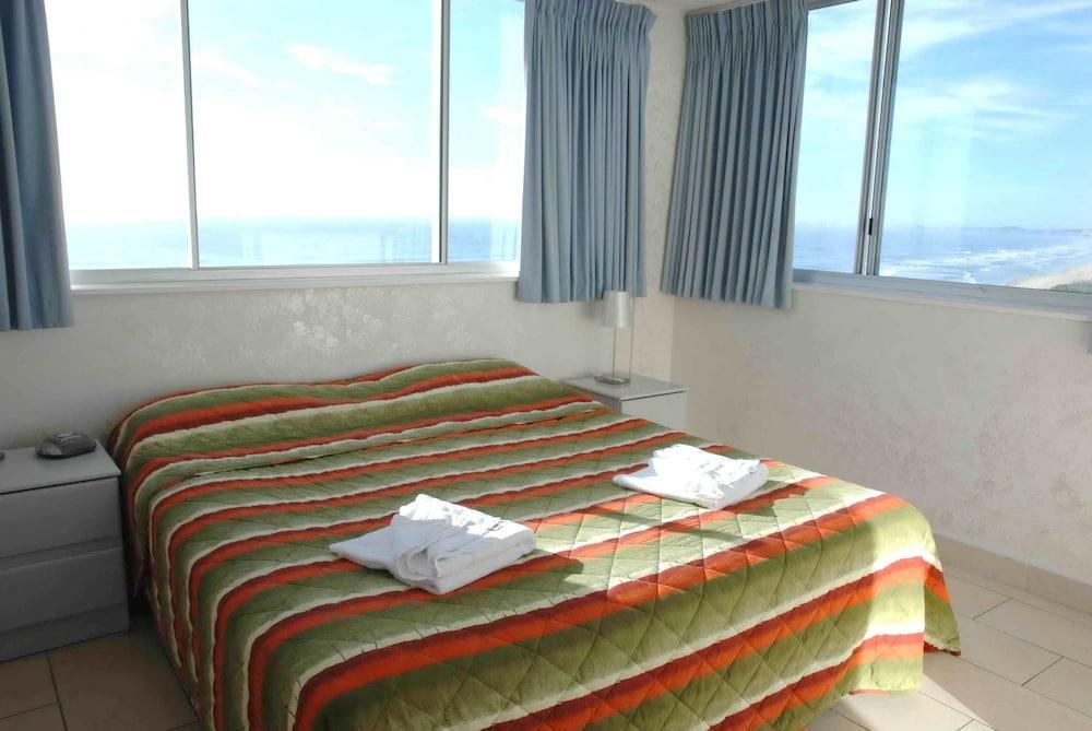 The Shore Apartments - Beachfront Гоулд Коуст Екстериор снимка