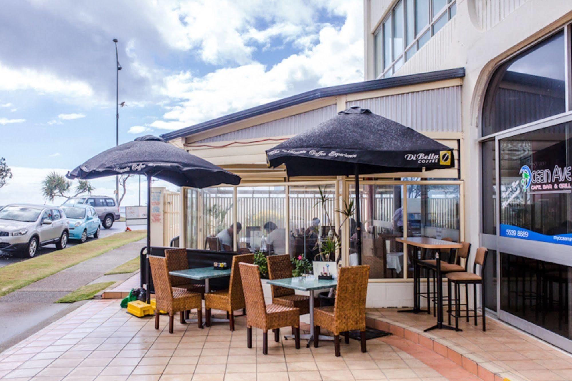 The Shore Apartments - Beachfront Гоулд Коуст Екстериор снимка