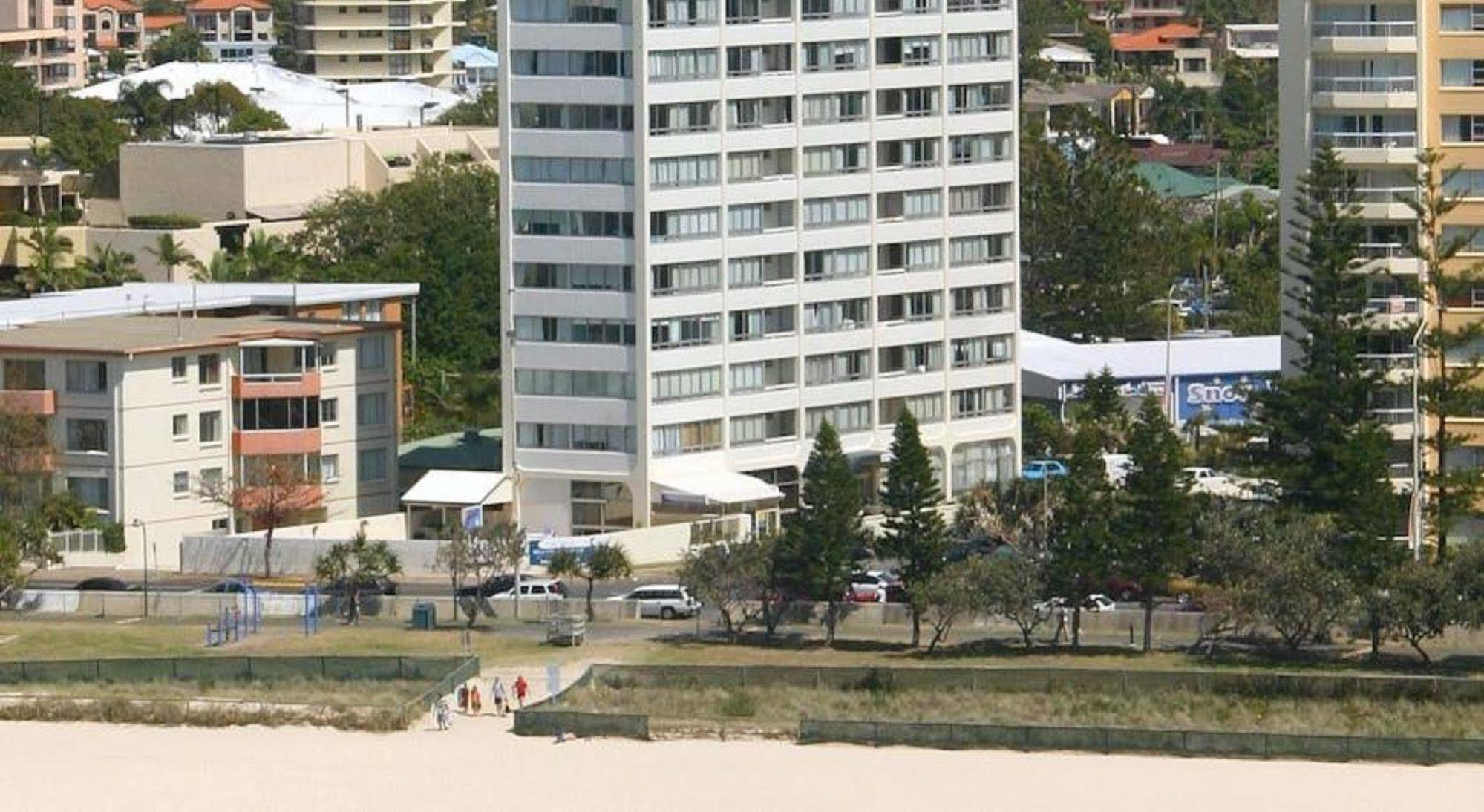The Shore Apartments - Beachfront Гоулд Коуст Екстериор снимка